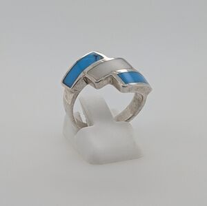 Sterling Silver Ring w/ Turquoise and Mother of Pearl Inlay